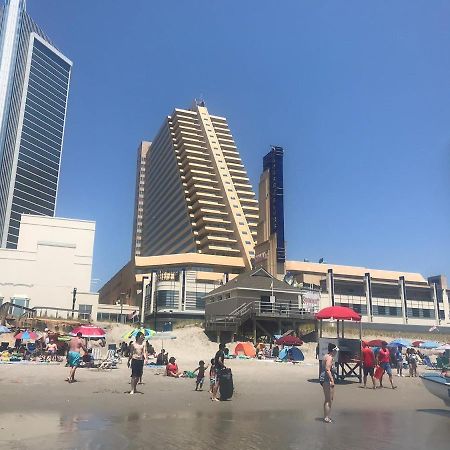 Astonishing Ocean Front Condo Cozysuites At Showboat 애틀랜틱시티 외부 사진