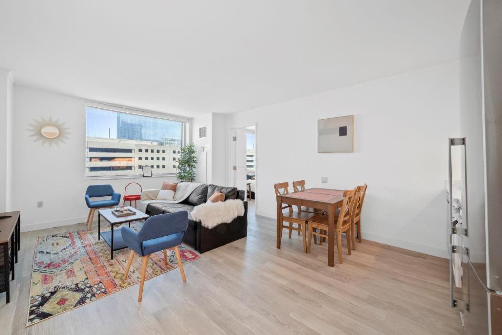 Astonishing Ocean Front Condo Cozysuites At Showboat 애틀랜틱시티 외부 사진