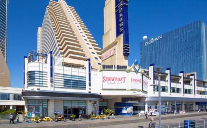 Astonishing Ocean Front Condo Cozysuites At Showboat 애틀랜틱시티 외부 사진