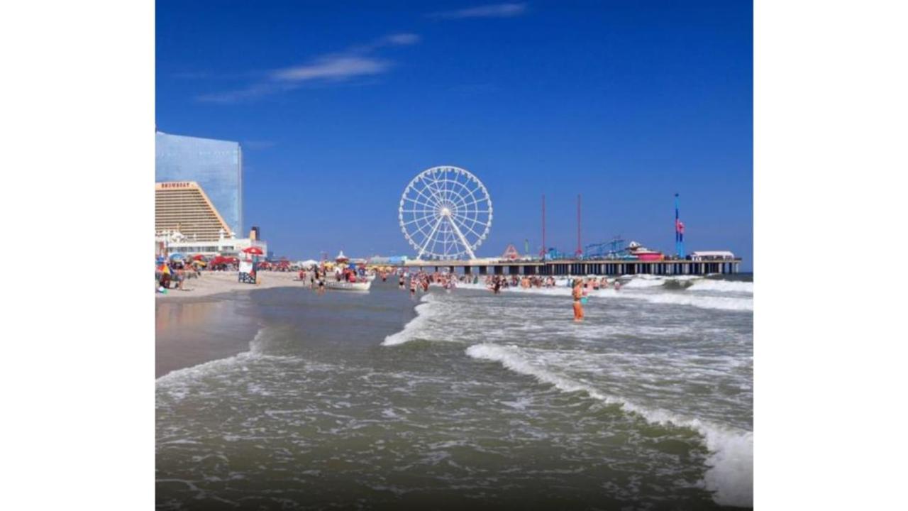 Astonishing Ocean Front Condo Cozysuites At Showboat 애틀랜틱시티 외부 사진
